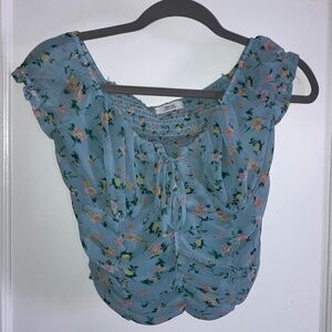 Crop Summer Top 🌼